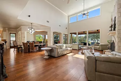 185 Shimmering Short Court, Spring Branch, TX 78070 - Photo 5