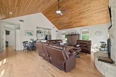 185 Shimmering Short Court, Spring Branch, TX 78070 - Photo 23