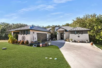 118 Brandywine, Horseshoe Bay, TX 78657 - Photo 1