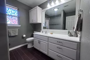 704 Amy Cir, Marble Falls, TX 78654 - Photo 17