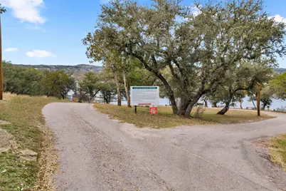 201 Acorn Street, Burnet, TX 78611 - Photo 29