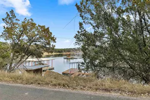 201 Acorn St, Burnet, TX 78611 - Photo 27