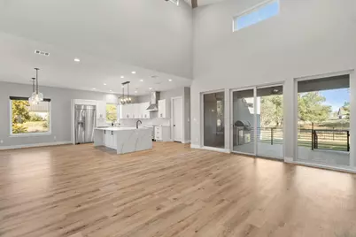 612 Broken Hills, Horseshoe Bay, TX 78657 - Photo 5