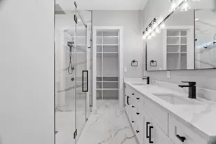 612 Broken Hills, Horseshoe Bay, TX 78657 - Photo 13