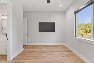 612 Broken Hills, Horseshoe Bay, TX 78657 - Photo 15