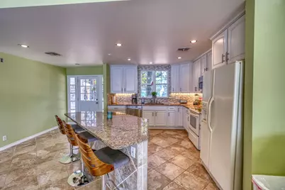 322 Granite Shoals Lane, Sunrise Beach, TX 78643 - Photo 7
