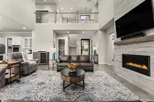 202 E Clearwater Dr, Kingsland, TX 78639 - Photo 5