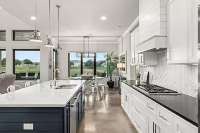 202 E Clearwater Drive, Kingsland, TX 78639 - Photo 11