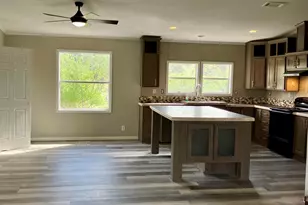 2203 25th St, Horseshoe Bay, TX 78657 - Photo 5