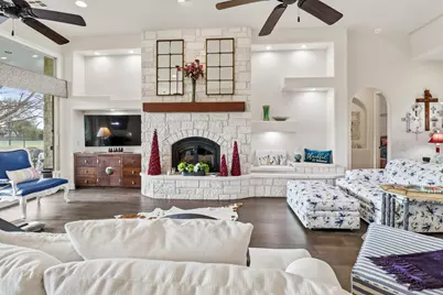 425 St. Andrews, Meadowlakes, TX 78654 - Photo 9