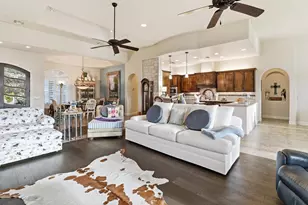 425 St Andrews, Meadowlakes, TX 78654 - Photo 11