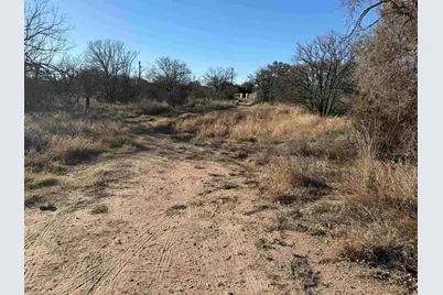 Skyline, Kingsland, TX 78639 - Photo 3