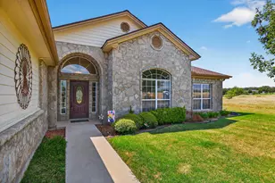 114 Friend's Wood Ave, Kingsland, TX 78639 - Photo 3