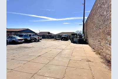 107 Market Street, Llano, TX 78643 - Photo 5