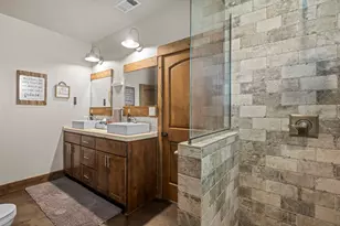 201 N Oak Vista Dr, Burnet, TX 78611 - Photo 21