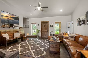 201 N Oak Vista Dr, Burnet, TX 78611 - Photo 9