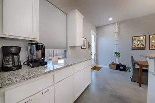 301 E Stonecastle Dr, Granite Shoals, TX 78654 - Photo 11