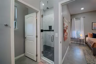 301 E Stonecastle Drive, Granite Shoals, TX 78654 - Photo 19