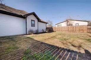 301 E Stonecastle Dr, Granite Shoals, TX 78654 - Photo 29