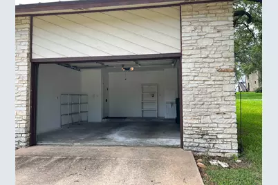 116 Dawn #B, Horseshoe Bay, TX 78657 - Photo 23