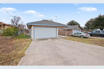 1720 Greenwood Lane, Kingsland, TX 78639 - Photo 3