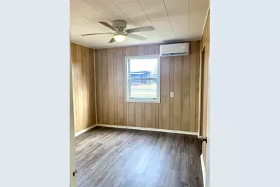 703 W Ollie Street, Llano, TX 78643 - Photo 11