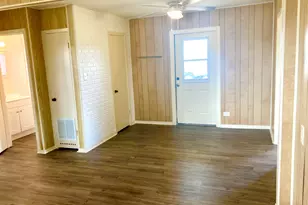 703 W Ollie St, Llano, TX 78643 - Photo 9