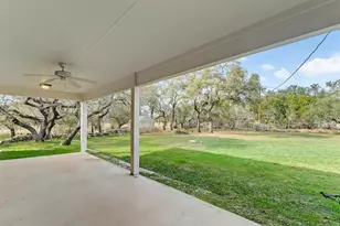 670 C R 100, Burnet, TX 78611 - Photo 25