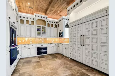 82 Applehead Island Dr., Horseshoe Bay, TX 78657 - Photo 11