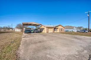 840 Driftwood Ln, Cottonwood Shores, TX 78657 - Photo 1