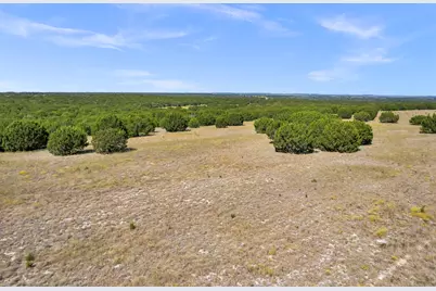 119 Longview Drive, Lampasas, TX 76550 - Photo 9