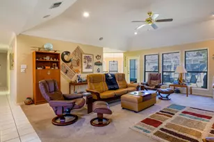 330 Columbine St, Meadowlakes, TX 78654 - Photo 5