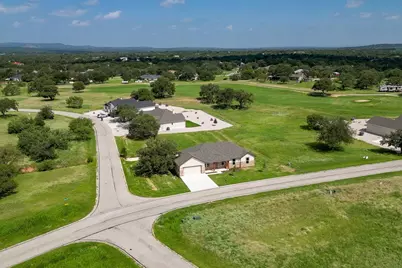 206 Oak Grove Parkway, Kingsland, TX 78639 - Photo 3