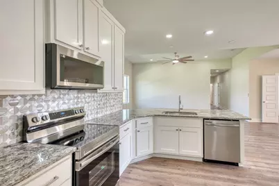 206 Oak Grove Parkway, Kingsland, TX 78639 - Photo 7