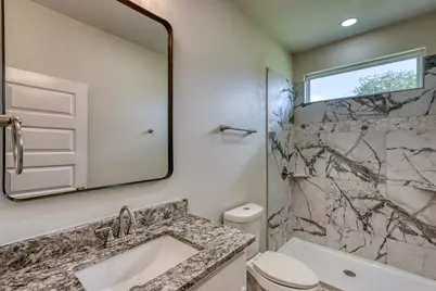 206 Oak Grove Parkway, Kingsland, TX 78639 - Photo 17