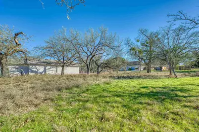 1216 Hi Cir, Horseshoe Bay, TX 78657 - Photo 9
