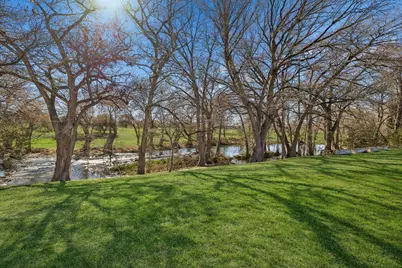 730 E Mather Street, New Braunfels, TX 78130 - Photo 25
