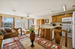 730 E Mather St, New Braunfels, TX 78130 - Photo 9