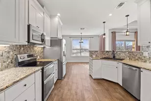 110 Chaumont, Kingsland, TX 78639 - Photo 11