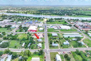 1004 Avon Ave, Llano, TX 78643 - Photo 29