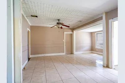 1004 Avon Ave, Llano, TX 78643 - Photo 11