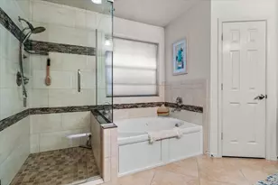 3304 Blue Lake Dr, Horseshoe Bay, TX 78657 - Photo 17