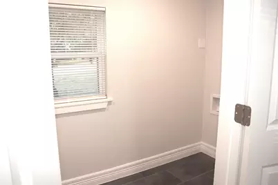 352 W Vaughan Street, Bertram, TX 78605 - Photo 17