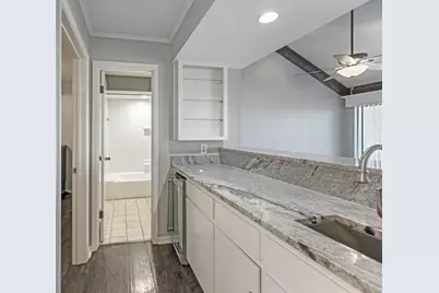 409 Hi There M, Horseshoe Bay, TX 78657 - Photo 7