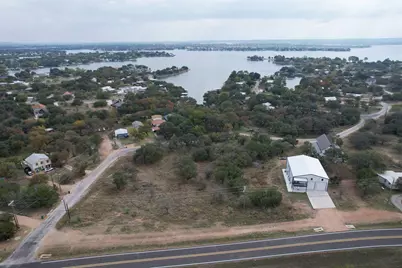 211 Stribling Drive, Sunrise Beach, TX 78643 - Photo 7