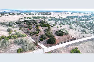 405 Heartleaf Drive, Lampasas, TX 76550 - Photo 3