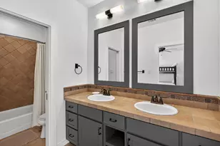 127 Applehead Island Dr, Horseshoe Bay, TX 78657 - Photo 23