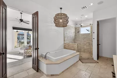 127 Applehead Island Drive, Horseshoe Bay, TX 78657 - Photo 17