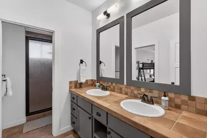 127 Applehead Island Drive, Horseshoe Bay, TX 78657 - Photo 21