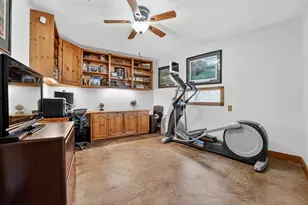 1104 Hill Cir W Dr, Granite Shoals, TX 78654 - Photo 37